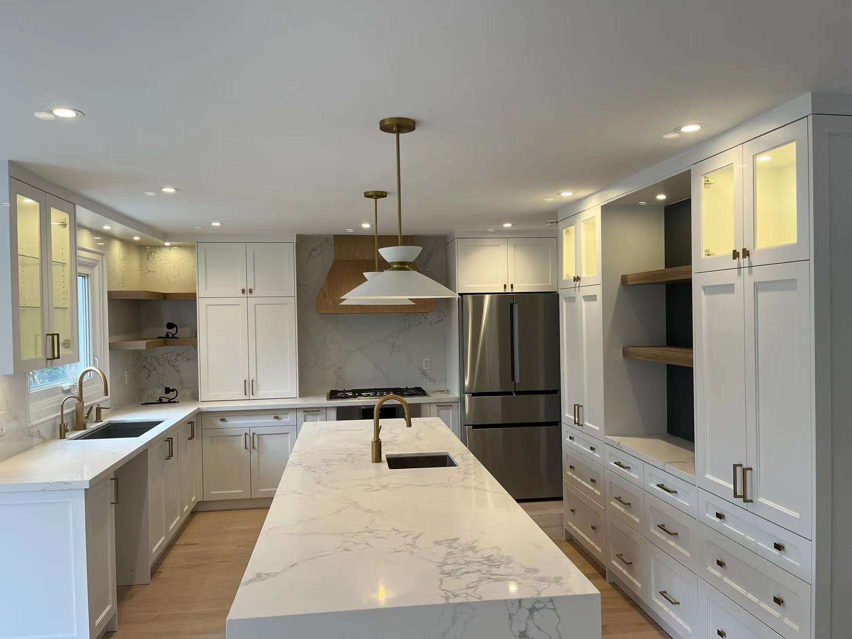 Fully upgraded kitchen with modern finishes